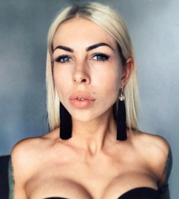 Елена, 24 лет — госпожа-страпонесса