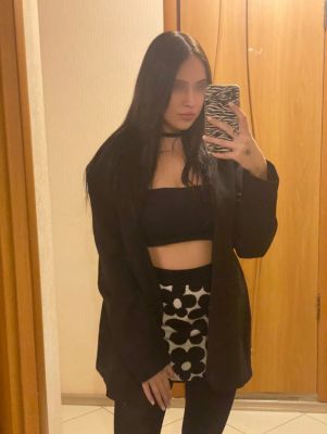 Вика, 8 909 630-93-67